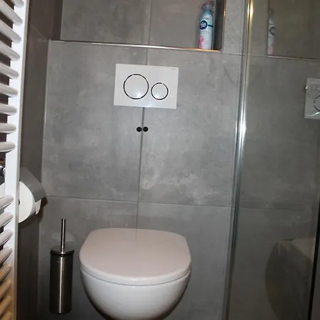 Zin In Zee 16 Апартаменты *